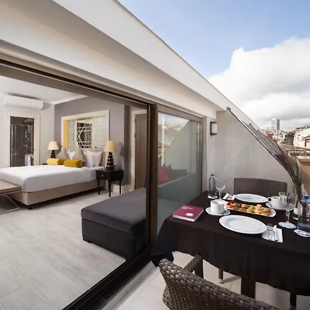 Mercure Bomonti Hotel 5*