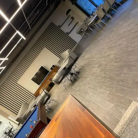 5 Etoiles 1+1 Avec Piscine