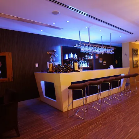Hotel Troya
