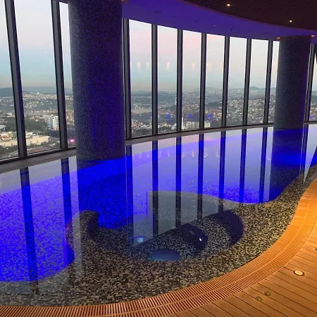 A Luxury 150m2, 3 Min To Istinye Park Mall, 8 Min To Vadi Istanbul, 2 Bedroom 3 Bathroom Daire