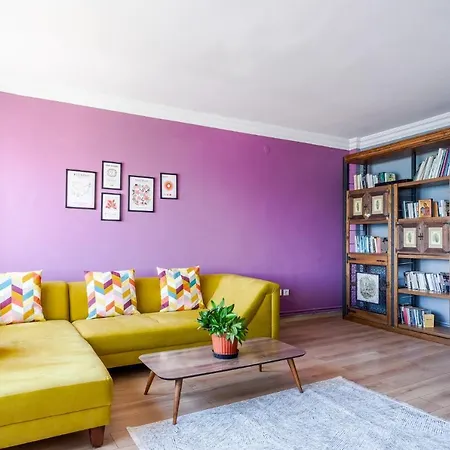 Daire Magnificent Sea View Flat 5 Min To Istiklal Square
