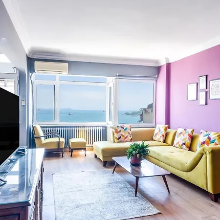 Magnificent Sea View Flat 5 Min To Istiklal Square Daire