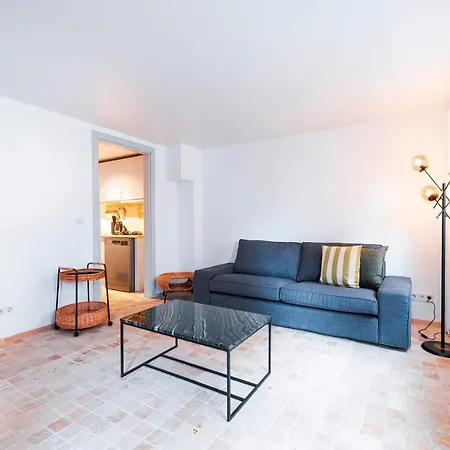 Homie - Modern Nearby Istiklal Street & Galata Tower Apartment *
