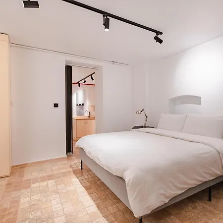 Apartment Homie - Modern Nearby Istiklal Street & Galata Tower Istanbul