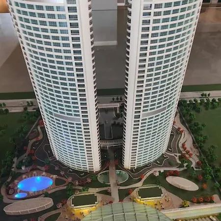 5 Etoiles 1+1 Avec Piscine