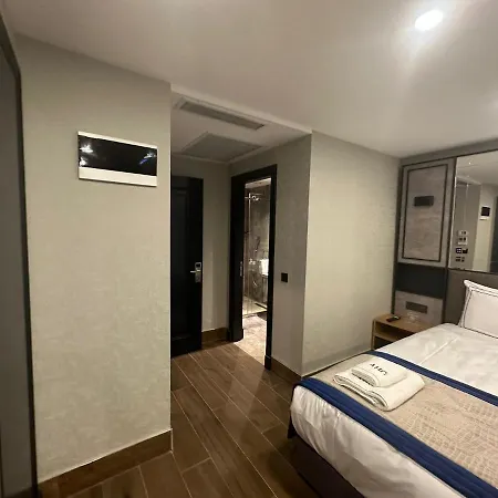Taksim Pera Orient Отель 4*