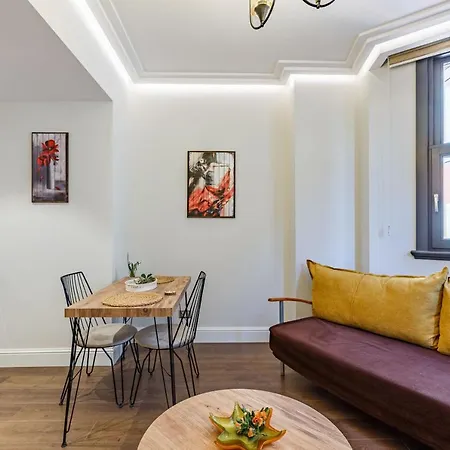 شقة Modern House With Central Location In Beyoglu اسطنبول