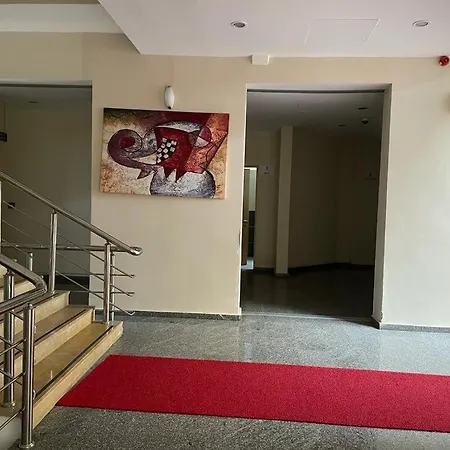 Selahaddin Eyyubi Uygulama Hotell Istanbul