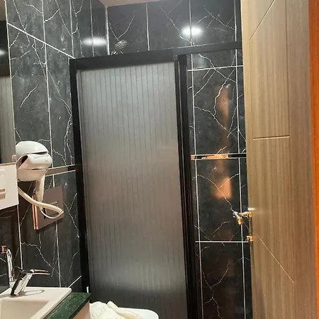 By Samarkand Travel Agency Hotel *