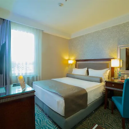 Emporium Hotel