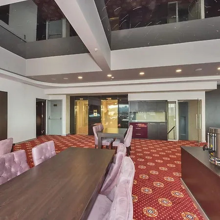 Matiat Hotel 2*