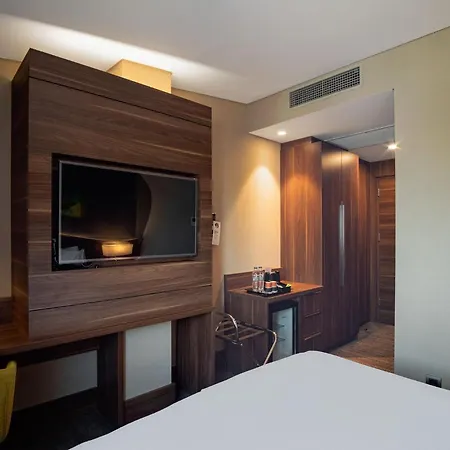 - Kadikoy By Ihg Hotel Istanboel