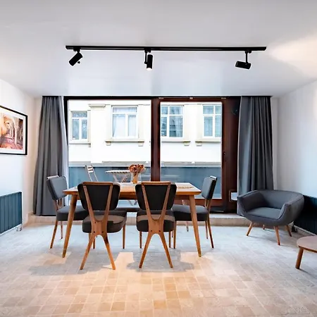 Apartment Homie - Modern Nearby Istiklal Street & Galata Tower *