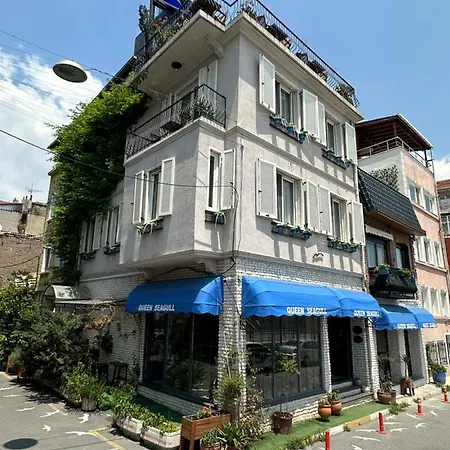 Queen Seagull Boutique * Istanbul