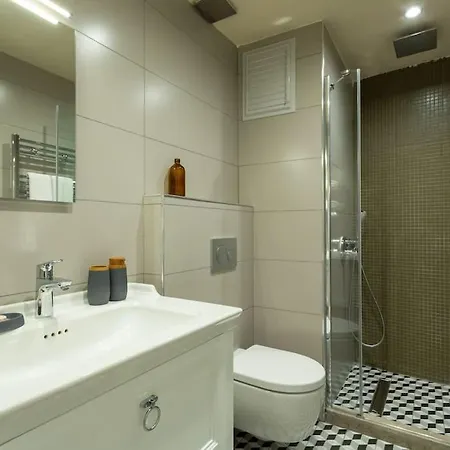 Dom House - New 1+1 In Taksim * Istanbul
