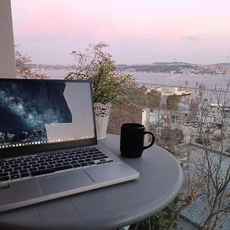 Panoramik Bogaz Manzarali Daire Istanbul