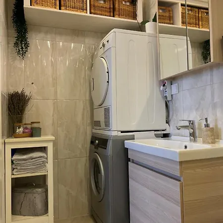 Sweet Erenkoy Apartment Istanbul