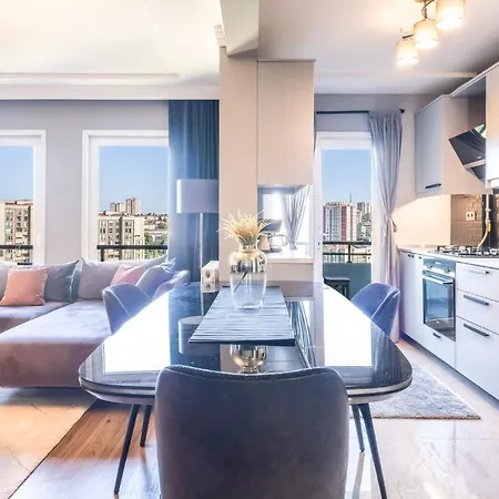 Chic 10 Min To Mall Of Istanbul