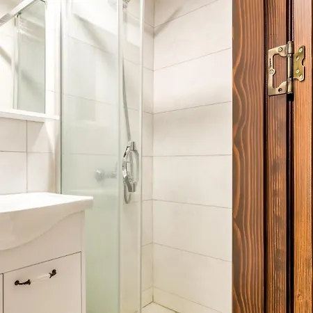 Convenient Flat W Garden 10 Min To Galataport * اسطنبول