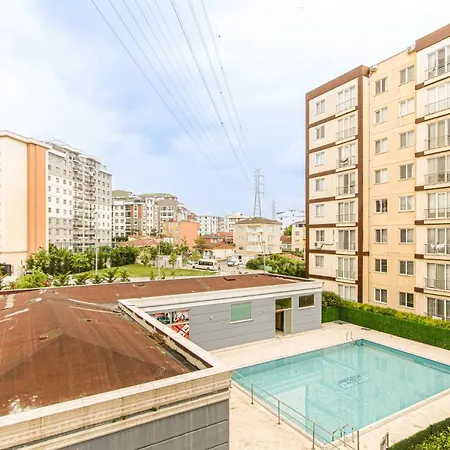 Cozy And Furnished In Pendik *