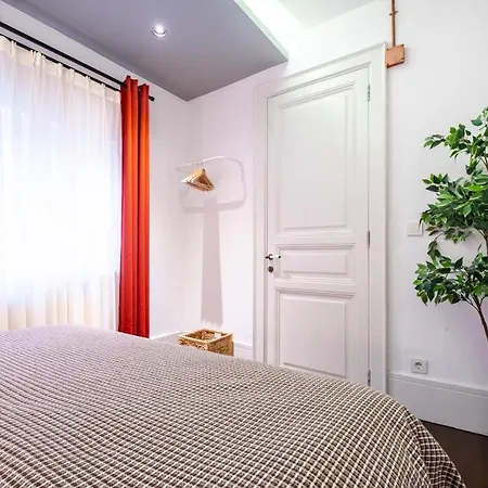 Spectacular And Central Flat In Beyoglu *