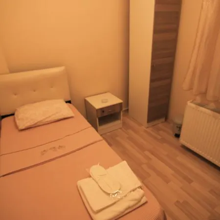 Aktif Aparthotel *