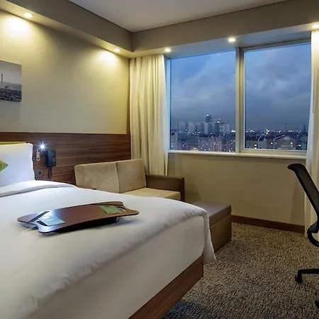 Hampton By Hilton Kayasehir Hotel