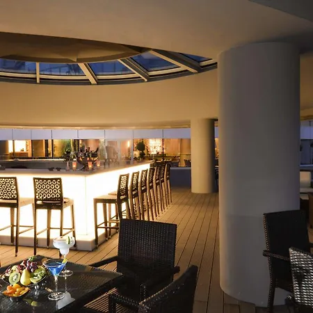 Wyndham Grand Europe מלון 5*