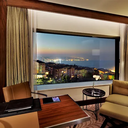 Conrad Bosphorus