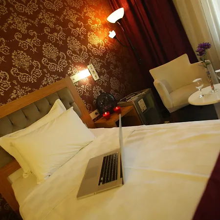Helikon Business 3* Istanbul