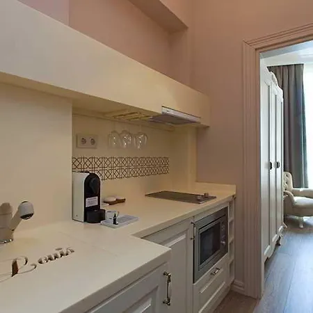 Louis Galata Hotel 4*