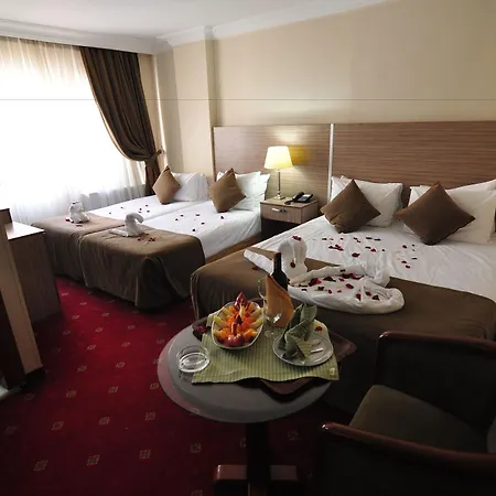 Buyuk Sahinler 4*