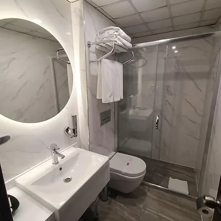 Otel Buyuk Sahinler 4*
