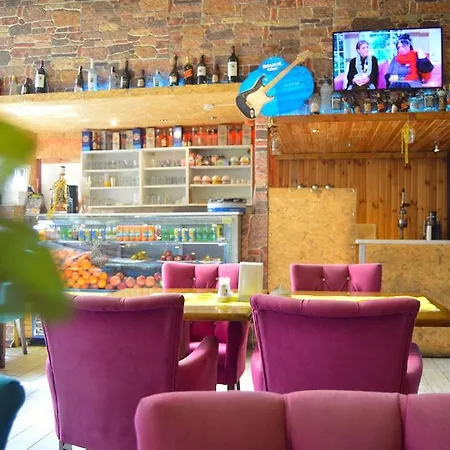 فندق Comfort Downtown 4*