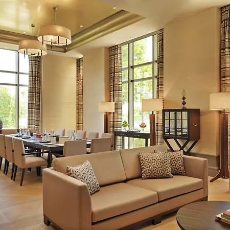 Grand Hyatt Hotel