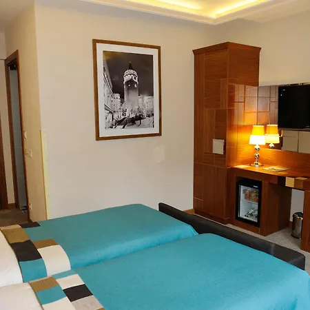 Hotel Collage Taksim 3*