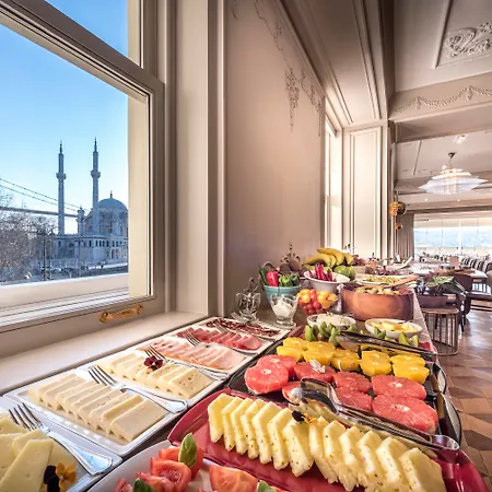 The Bosphorus 4* Estambul