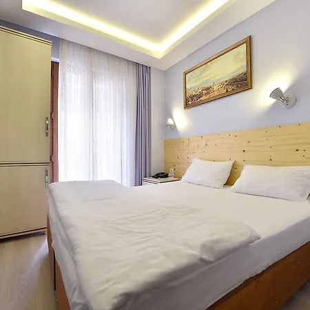 Sunlife Oldcity Hotel