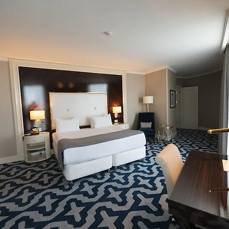 Отель Elite World Florya 5*