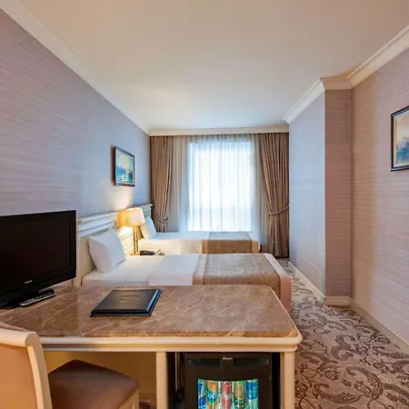 Hotell Elite World Comfy Taksim 4*