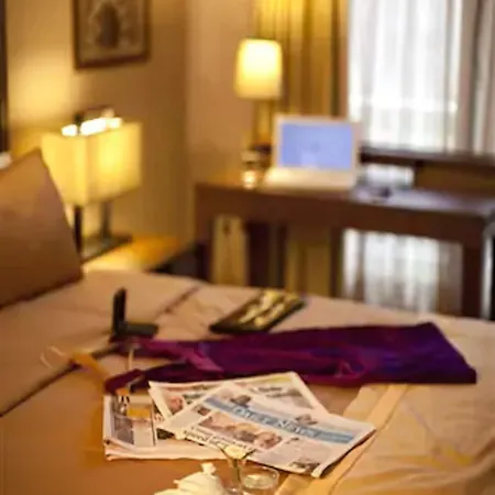 Continental Pera Отель 4*