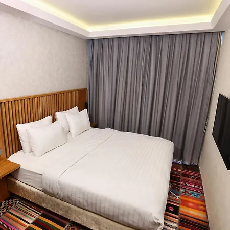 Discovery 3* Isztambul