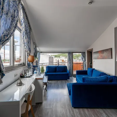 Hotel Elanaz 3*