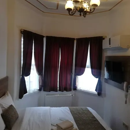 Kadikoey White House Istanbul