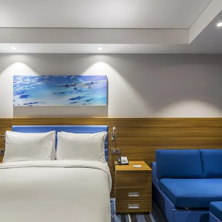 Hampton By Hilton Istanbul Kurtkoy 4*