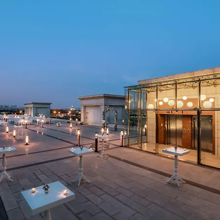 Doubletree By Hilton Topkapi 5*