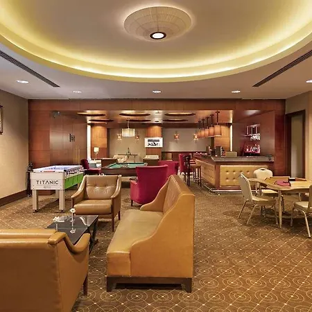 Hotel Titanic Business Kartal 5*
