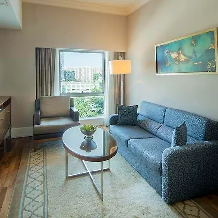 Titanic Business Kartal Hotel 5*