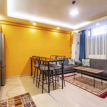Colorful And Flat In Bakirkoy Next To Malls *