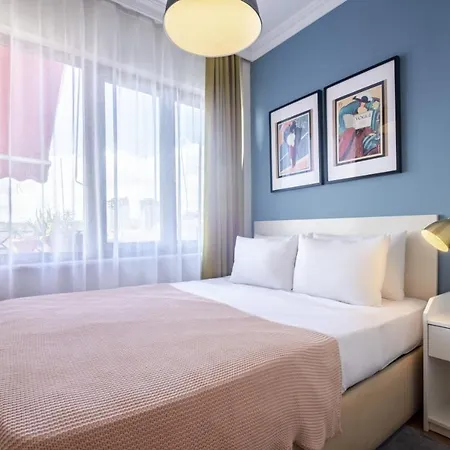 アパート Apartment